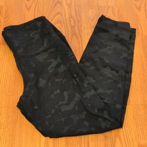 ZYIA Luxe Leggings